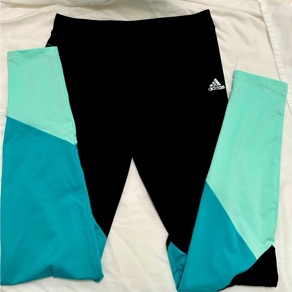 Women’s/Girls Adidas Leggings